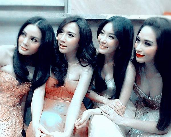 อั้ม นุ่น วรนุช พลอย เฌอมาลย์ เจนี่