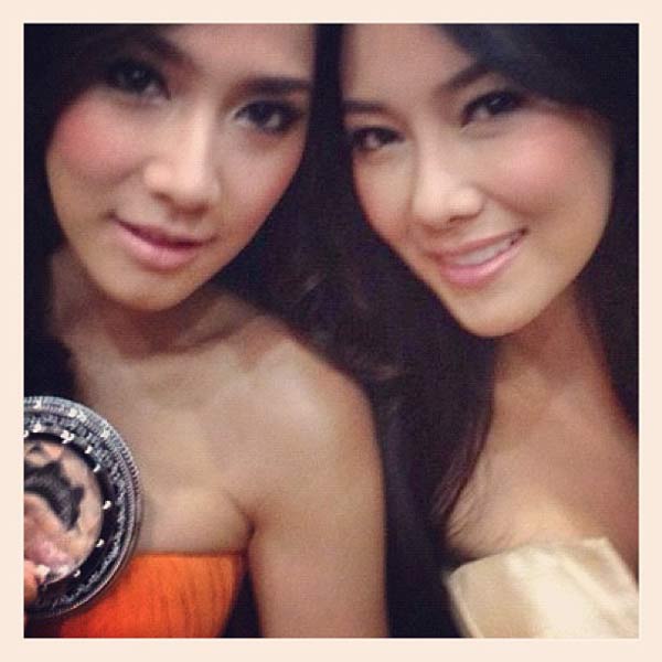 อั้ม นุ่น วรนุช 