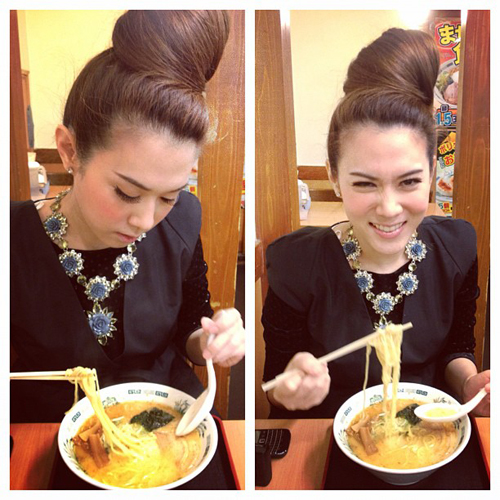 เมย์ เฟื่องอารมย์