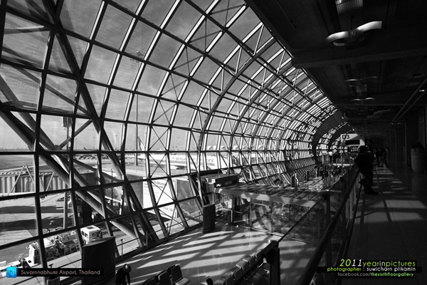 ช็อตเด็ด! เก็บภาพประทับใจจากการเดินทางปี 2011