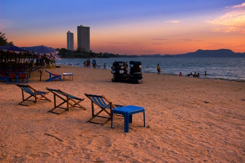 พัทยา ติด 1 ใน 7 ชายหาดที่ควรหลีกเลี่ยงทั่วโลก