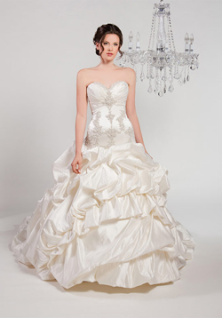 ชุดแต่งงาน