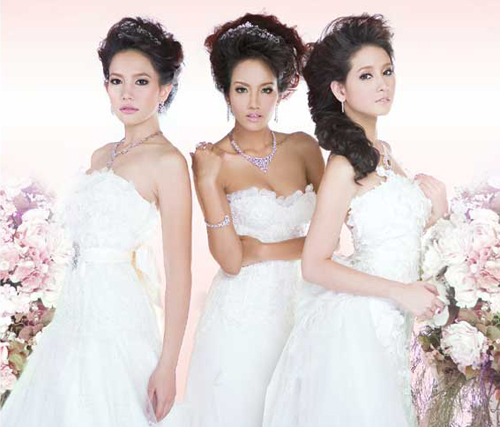 ชุดแต่งงาน ทรงผมเจ้าสาว