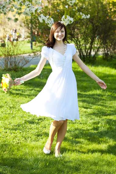 ชุดแต่งงานแบบสั้น