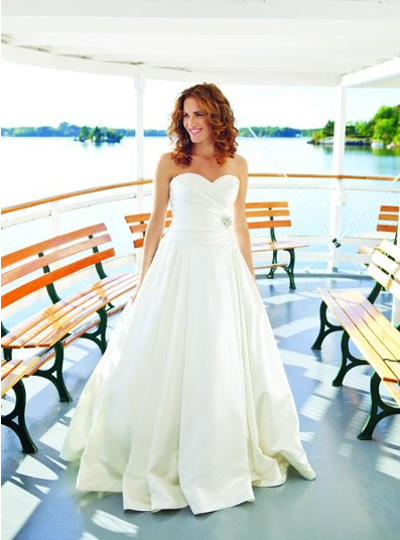 ชุดแต่งงานแบบเจ้าหญิง