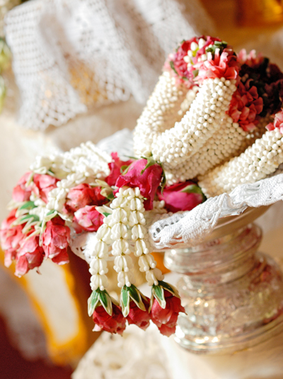 มาลัยบ่าวสาว