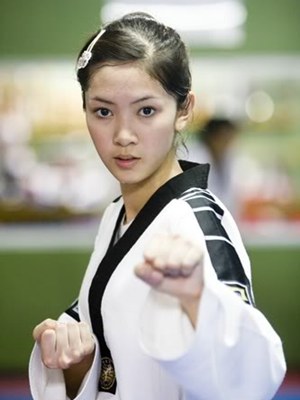 น้องวิว พงศ์ชนก กันกลับ มิสไทยแลนด์เวิลด์ 2009
