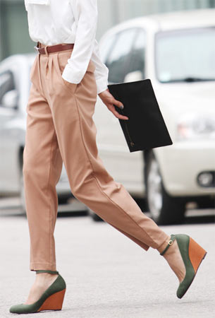 รองเท้าส้นสูง