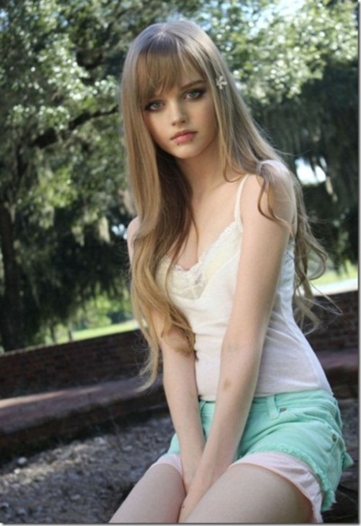 ตะลึง! สาวอเมริกันหน้าตาเหมือนตุ๊กตาบาร์บี้