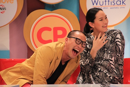 ตุ๊ก ทำซึ้ง ขอบคุณ บ๊วย สามีที่ดีที่สุด