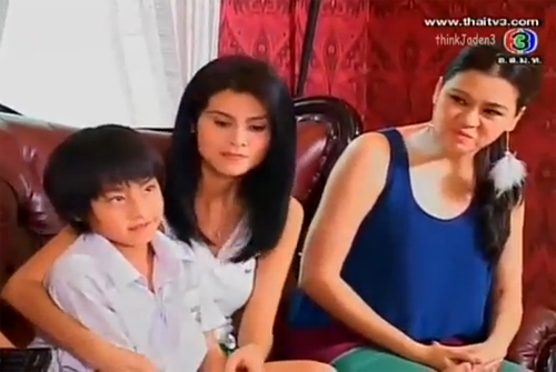 เปิดบ้านอัพเดตชีวิต ปิ่น เก็จมณี และลูกชายสามหน่อ