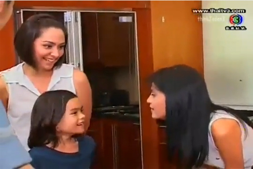 เปิดบ้านอัพเดตชีวิต ปิ่น เก็จมณี และลูกชายสามหน่อ