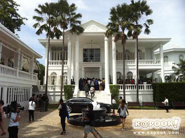 บ้านเอ๋ ชนม์สวัสดิ์