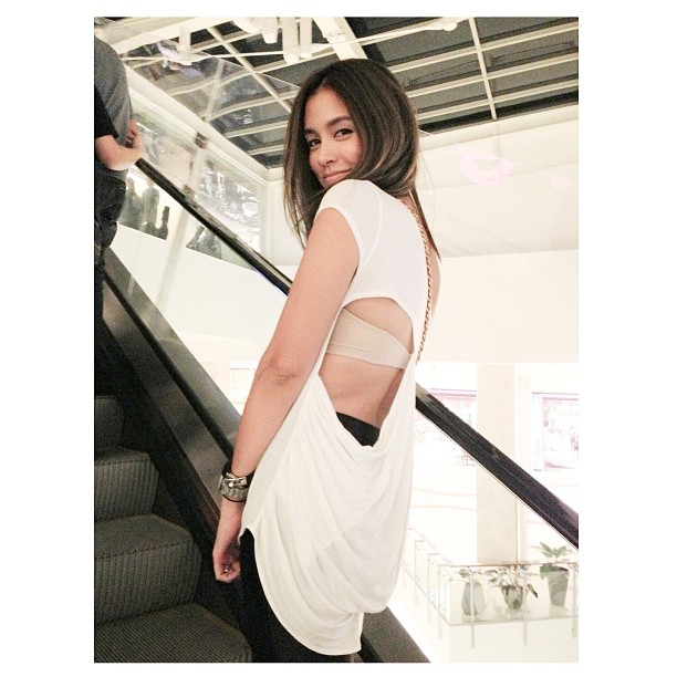 เสื้อยืดแฟชั่น