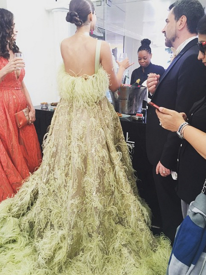 ทรงผมออกงานแบบเกล้า