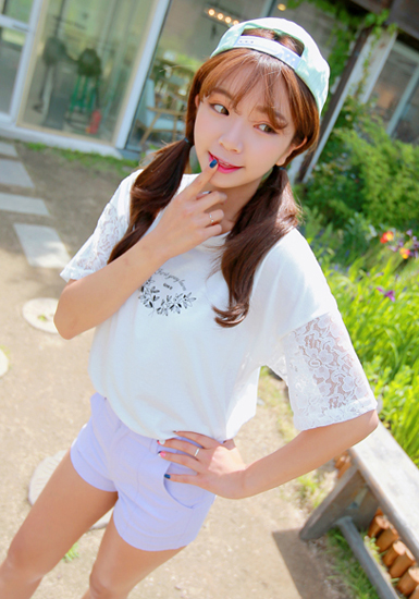 แฟชั่นเสื้อลูกไม้แขนสั้น