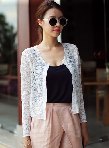 แฟชั่นเสื้อลูกไม้ไปทะเล