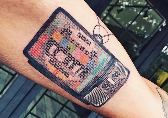 รอยสักครอสติช