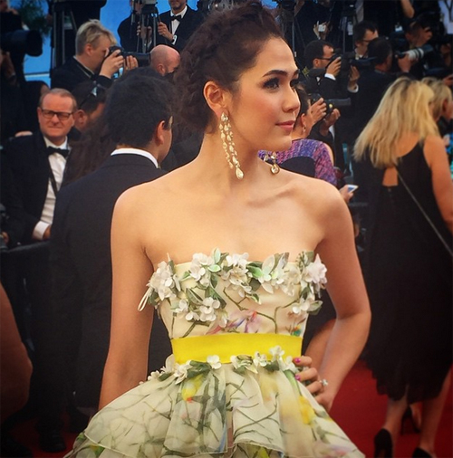 ทรงผมออกงานแบบเกล้า