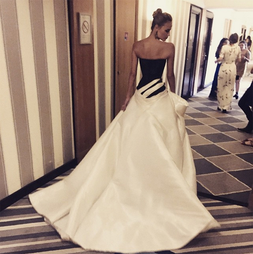 ทรงผมออกงานแบบเกล้า