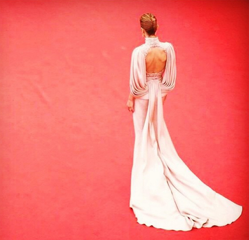 ทรงผมออกงานแบบเกล้า