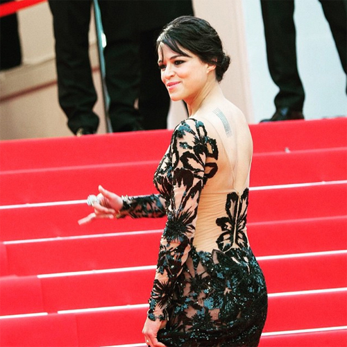 ทรงผมออกงานแบบเกล้า