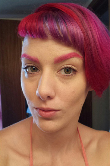 ย้อมขนคิ้ว