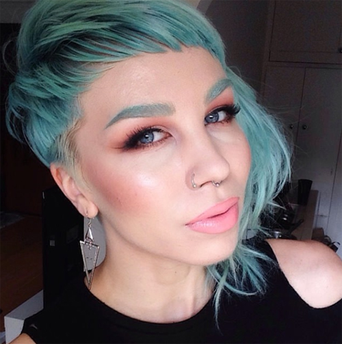 ย้อมขนคิ้ว