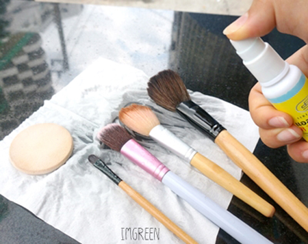 วิธีล้างแปรงแต่งหน้า