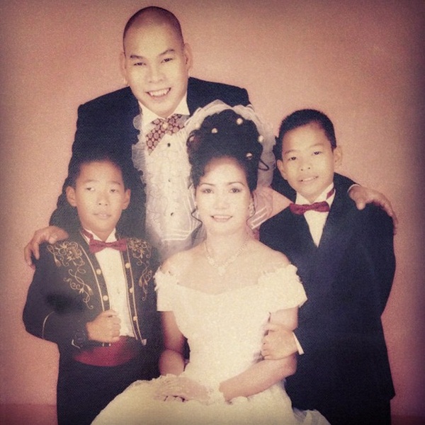 โหน่ง ชะชะช่า และครอบครัว