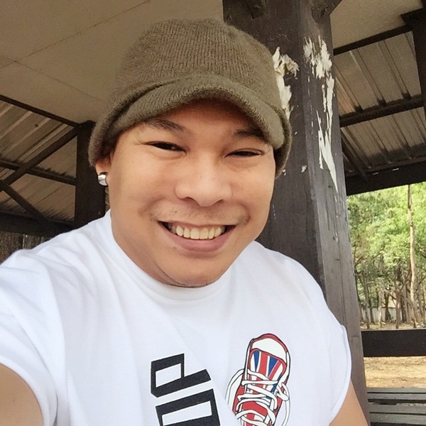 โหน่ง ชะชะช่า และครอบครัว