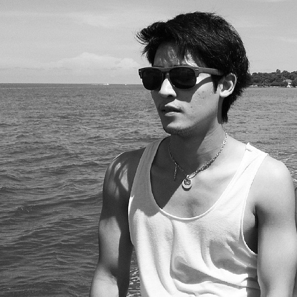  เอ เอกราช หรือ พระปิ่นทอง