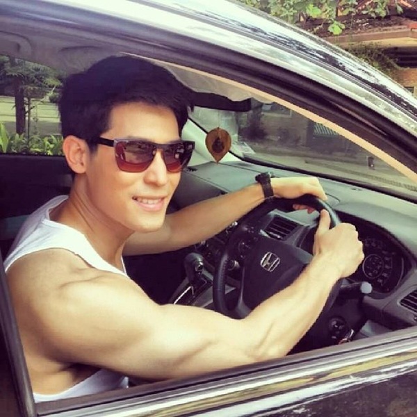  เอ เอกราช หรือ พระปิ่นทอง