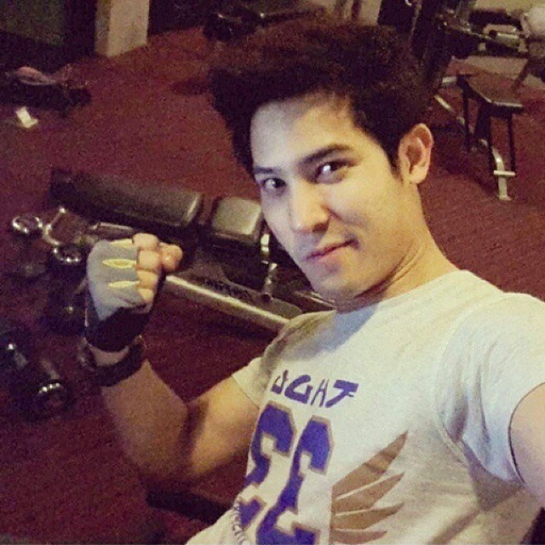  เอ เอกราช หรือ พระปิ่นทอง