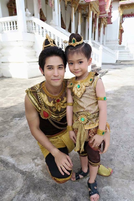  เอ เอกราช หรือ พระปิ่นทอง
