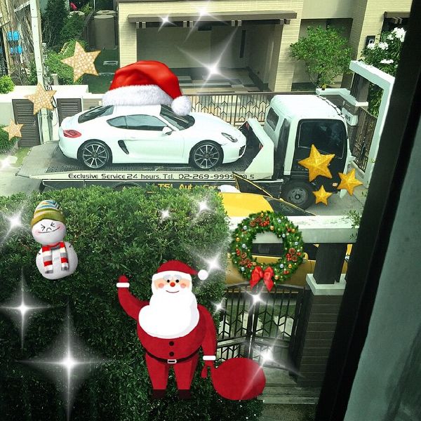 ใหม่ ดาวิกา ในรถปอร์เช่คันหรู