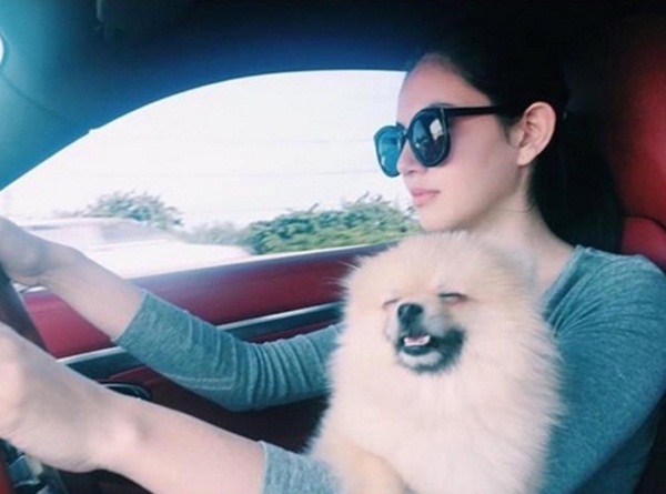 ใหม่ ดาวิกา ในรถปอร์เช่คันหรู