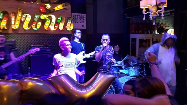 ออดี้ ดวลเพลง สุดใจ กับ เท่ง เทิดเทิง