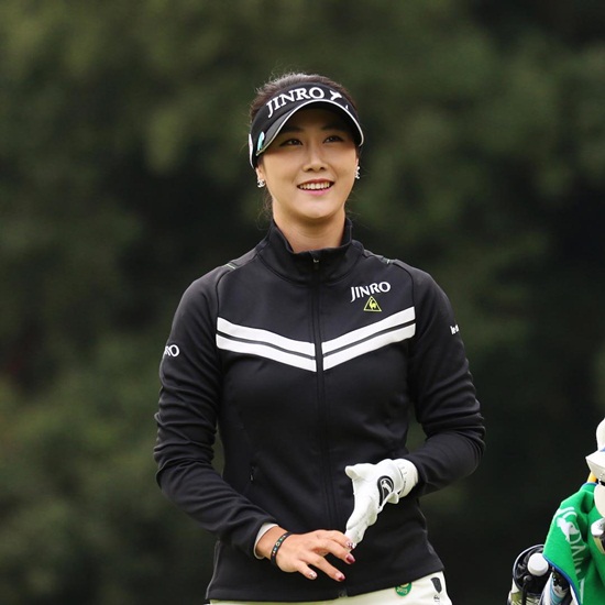 คิม ฮา นีล นางฟ้านักกอล์ฟแดนโสม