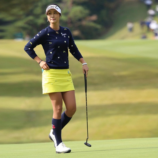 คิม ฮา นีล นางฟ้านักกอล์ฟแดนโสม