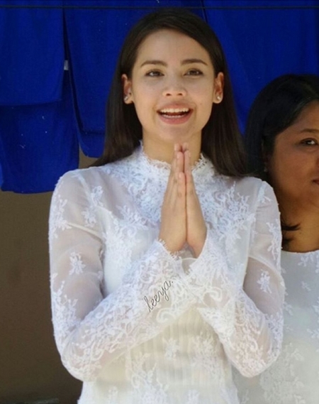 ญาญ่า ร่วมงานอุปสมบท พระณเดชน์