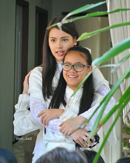 ญาญ่า ร่วมงานอุปสมบท พระณเดชน์