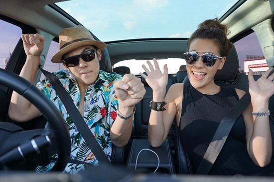 12 คู่หวานแห่งวงการบันเทิง ประจำปี 2558