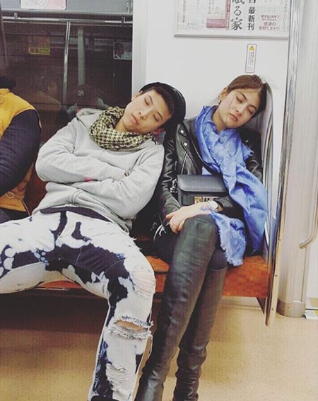 12 คู่หวานแห่งวงการบันเทิง ประจำปี 2558