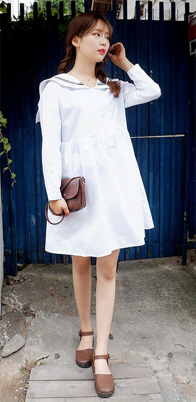 ชุดเดรสสีขาว ชุดเดรสสีขาว