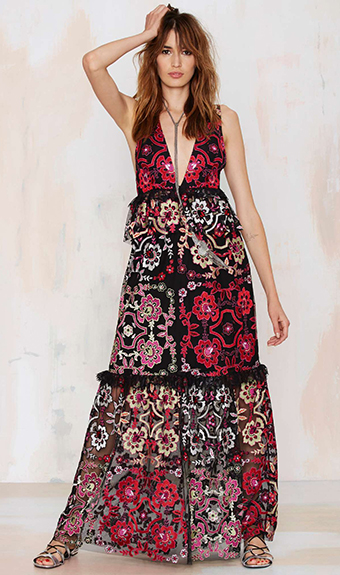 ชุดราตรียาว