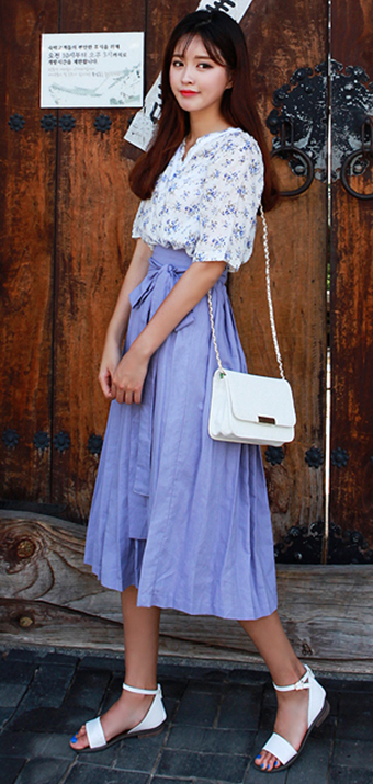 แฟชั่นสีม่วง