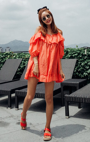 ชุดเดรสหลวมๆ