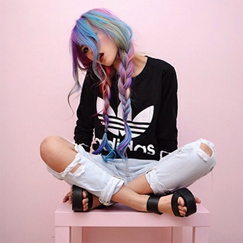 ผมสีรุ้ง