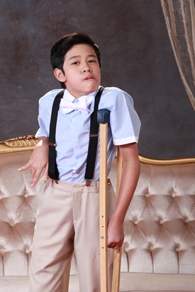 บ้านทรายทอง-พจมาน สว่างวงศ